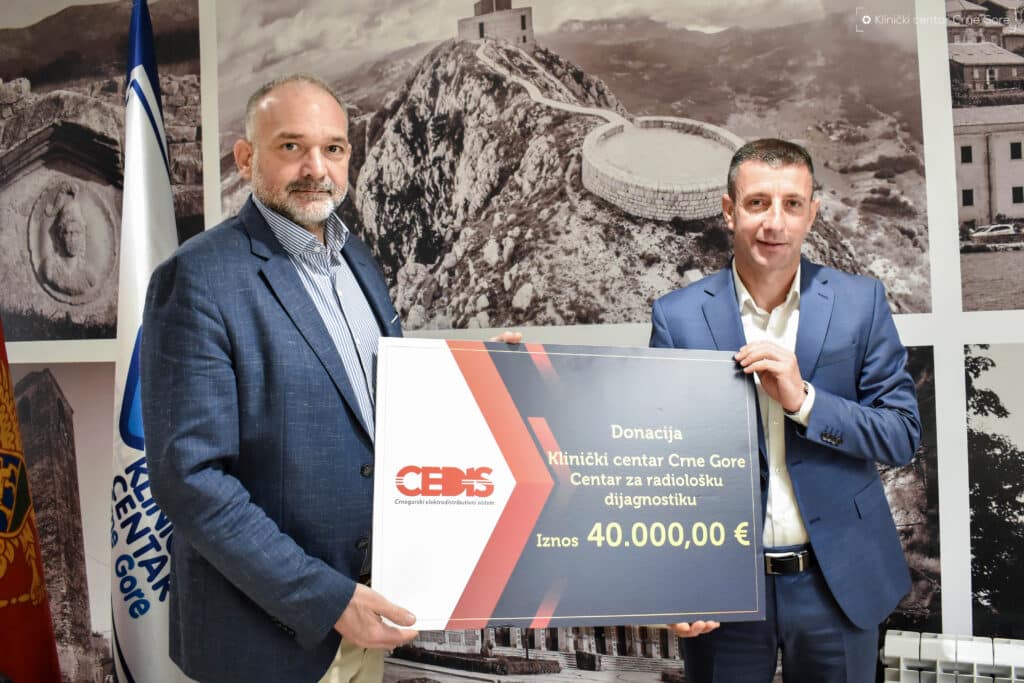 Gdin. Ivanović, direktor CEDIS-a i dr Radović, direktor KCCG